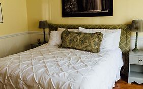 The Charleston Inn Hendersonville Nc